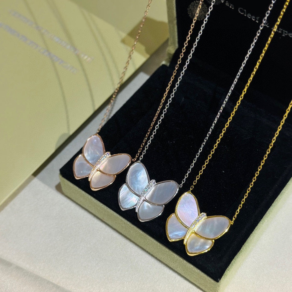 Butterfly Pearl Necklace - 18K Gold