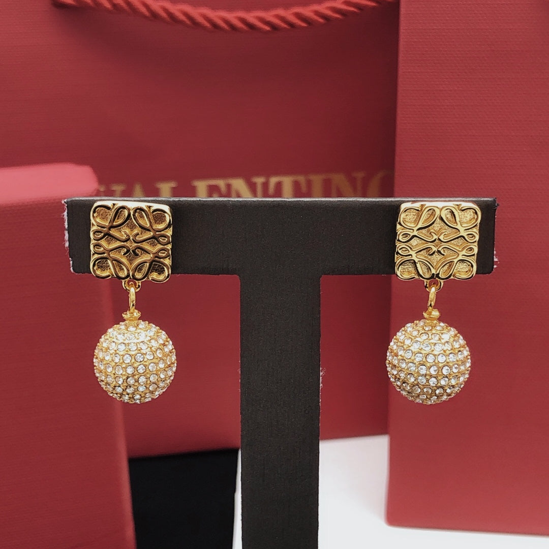 LOEWE Anagram Diamond Earrings - 18K Yellow Gold