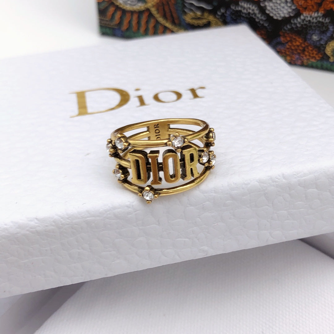Dior Vintage Crystal Ring - 18K Yellow Gold