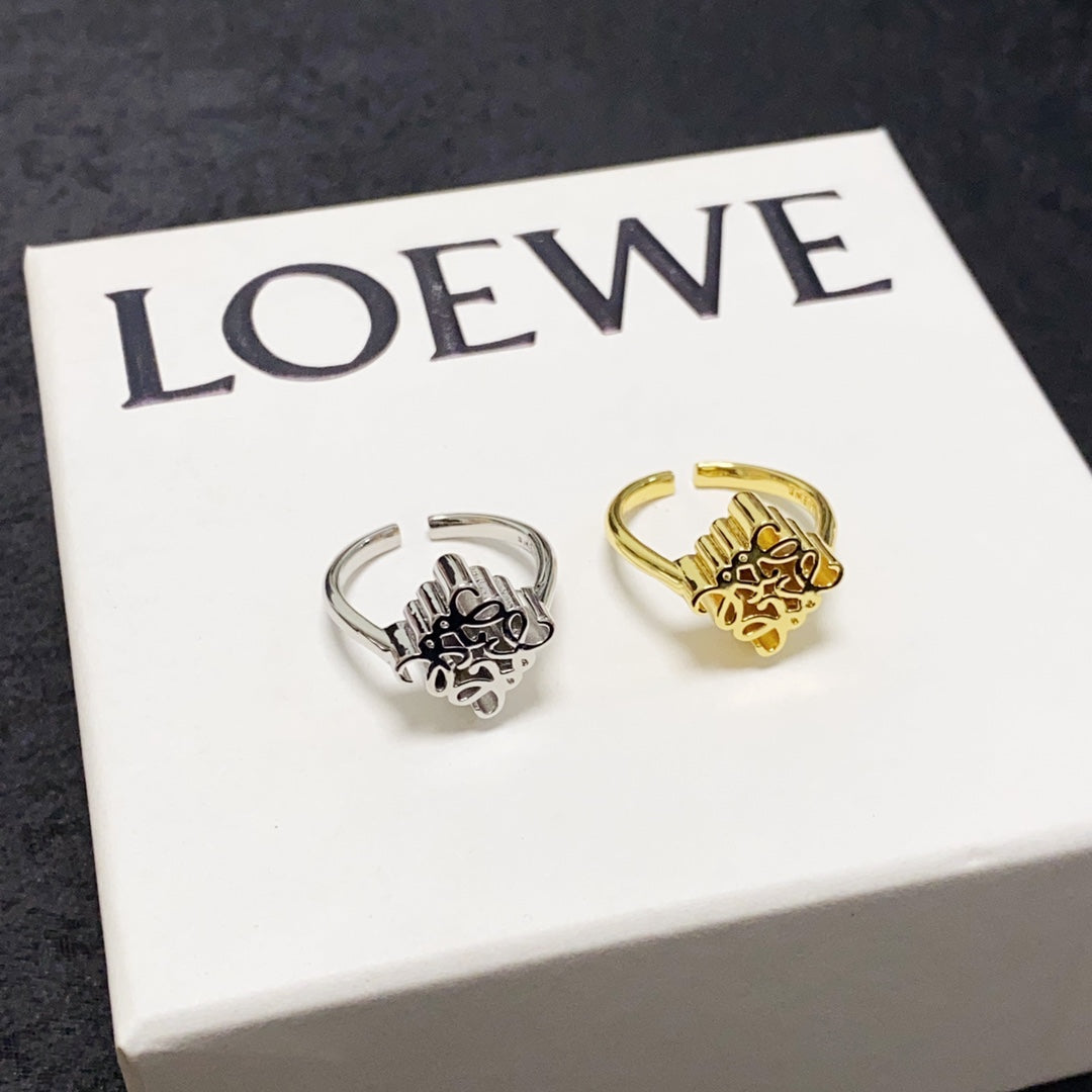 LOEWE Anagram Single Anagram Ring - 18K Gold