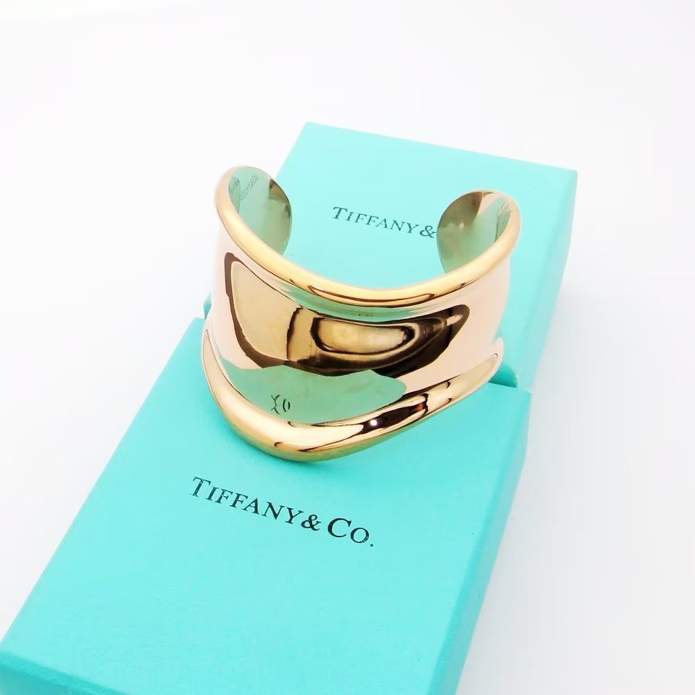 Tiffany Elsa Peretti Small Bone Cuff Bracelet - 18K Gold