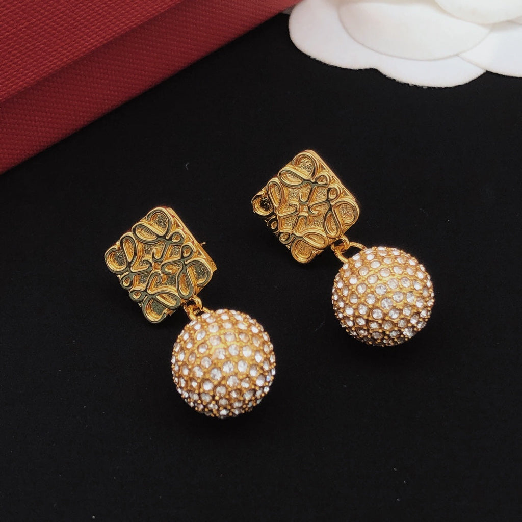 LOEWE Anagram Diamond Earrings - 18K Yellow Gold