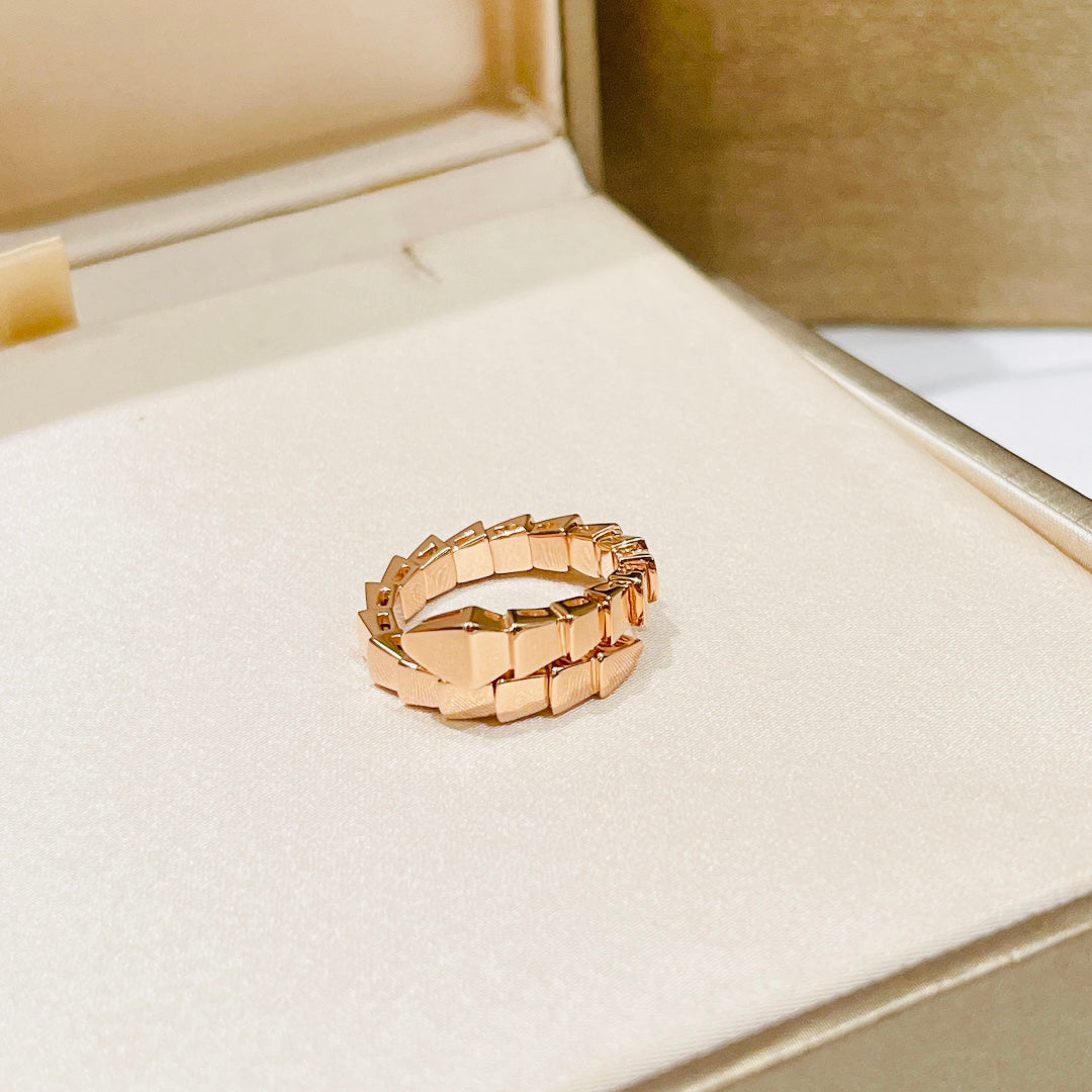Bvlgari Serpenti Viper Ring - 18K Gold