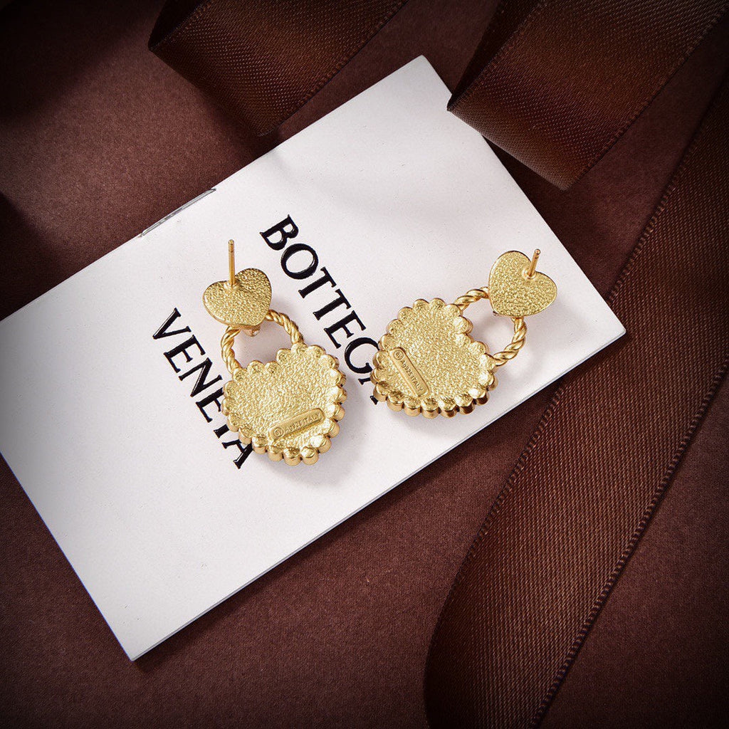 Bvlgari Heart Diamond Earrings - 18K Yellow Gold