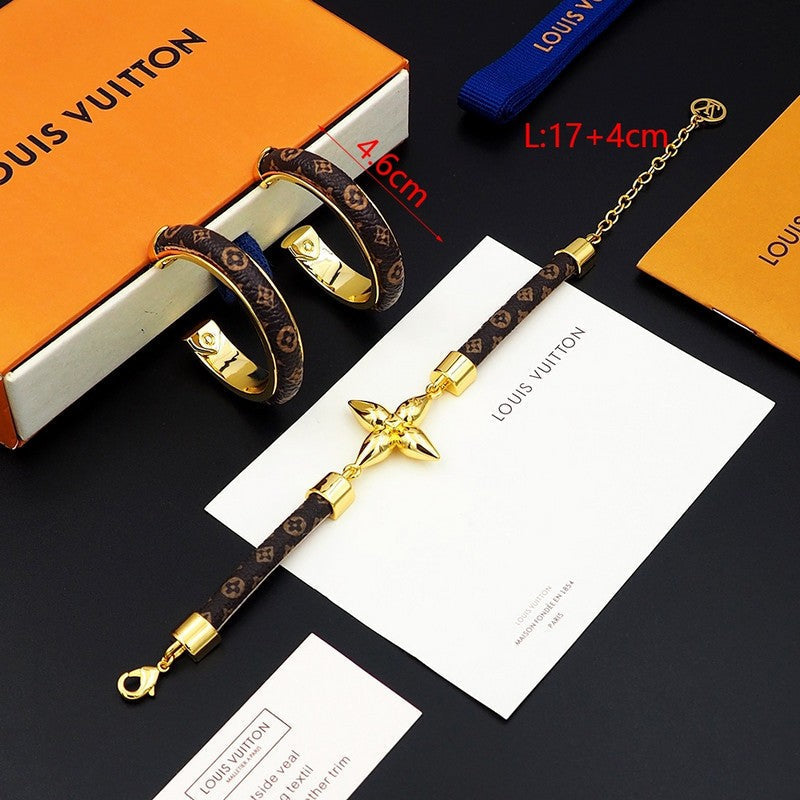 Louis Vuitton Signature Earrings - 18K Yellow Gold