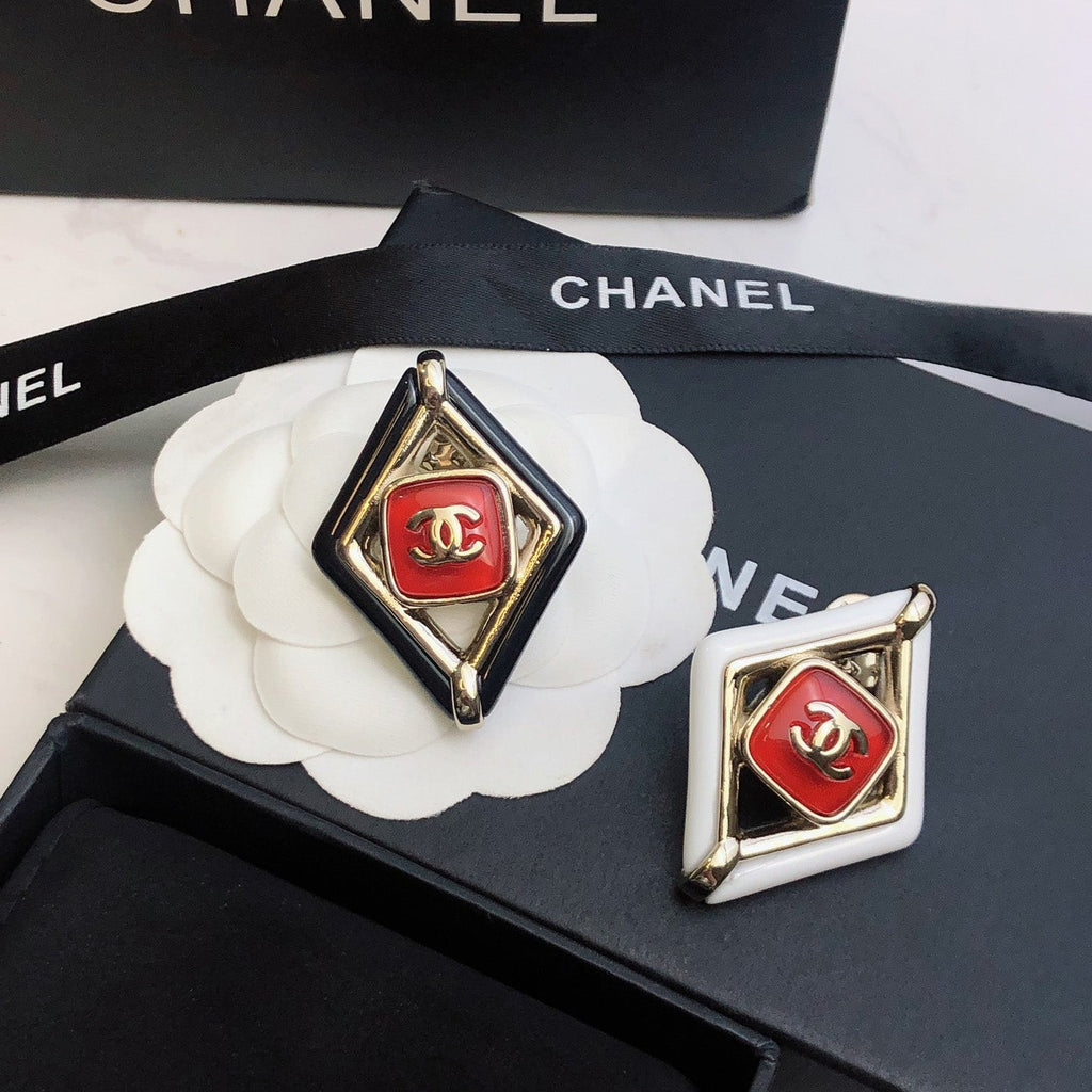 Chanel Rhombus Brooch