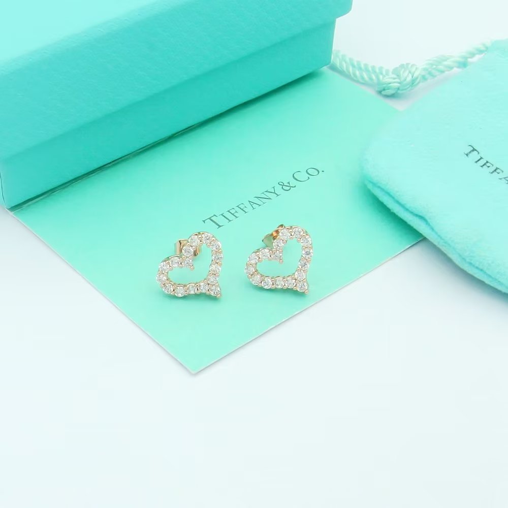 Tiffany Heart Moissanite Earrings - 18K Gold