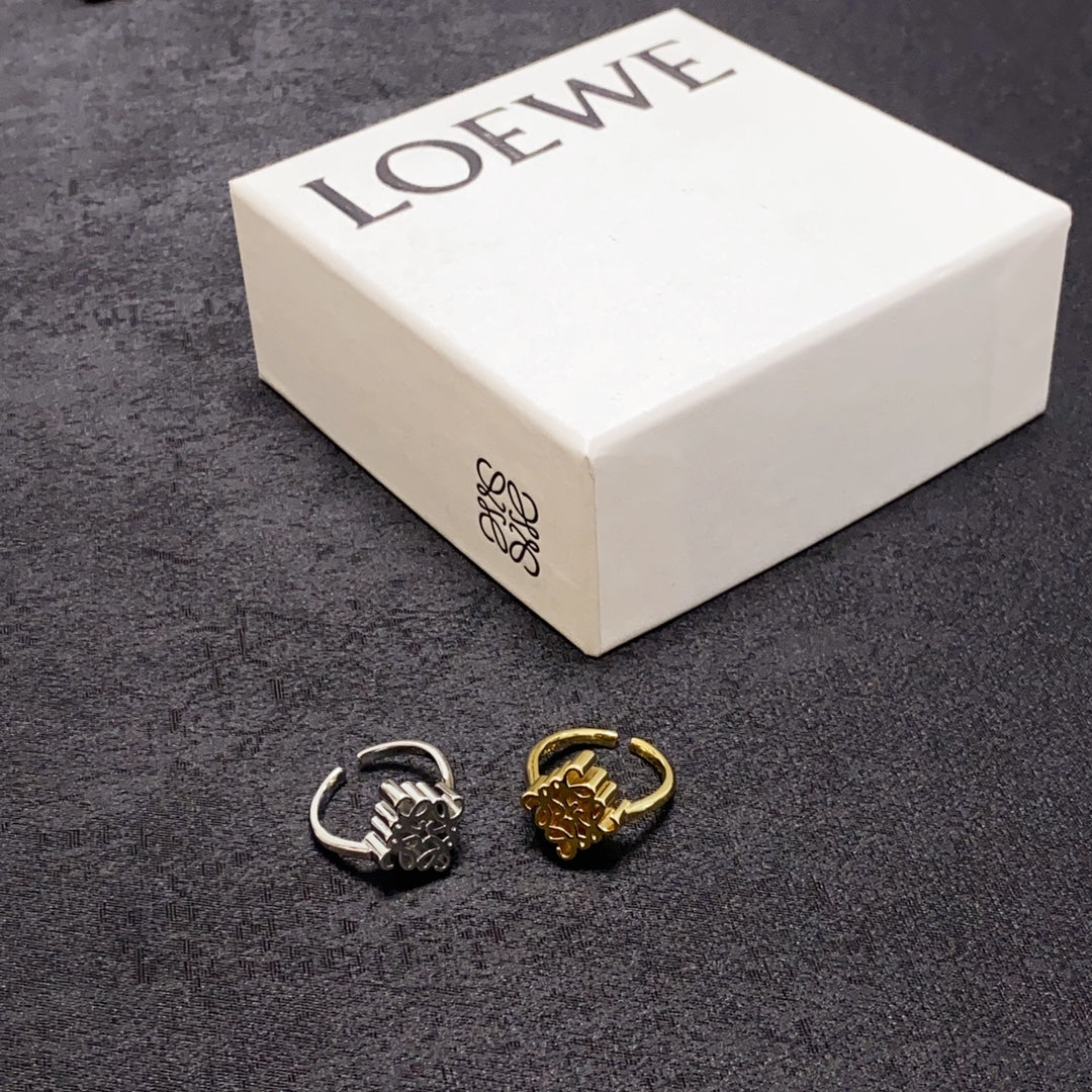 LOEWE Anagram Single Anagram Ring - 18K Gold